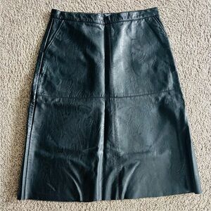 Sisley Black Pencil Skirt